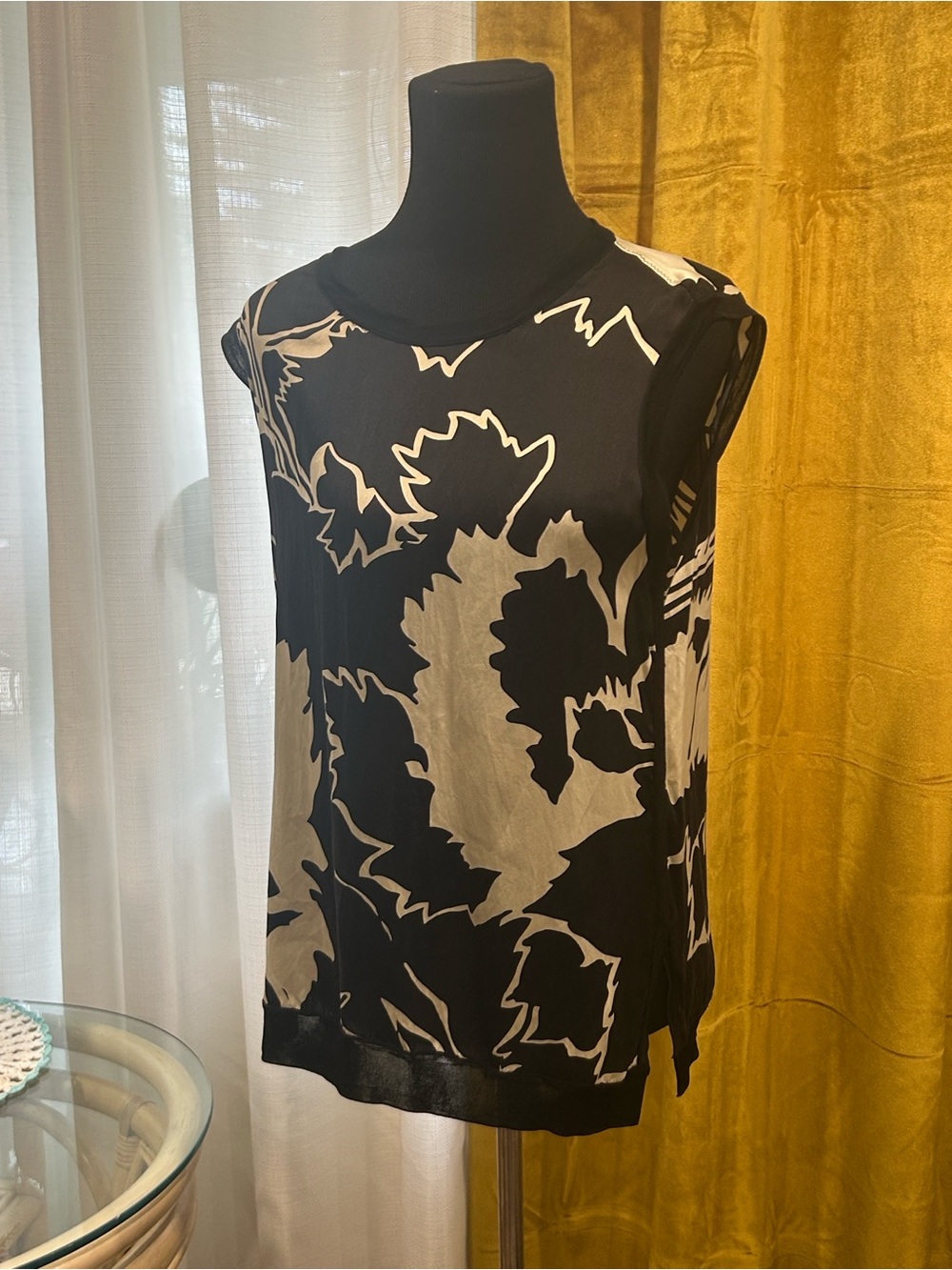 Rag & Bone Sleeveless Black and Cream Floral Print Tank Top